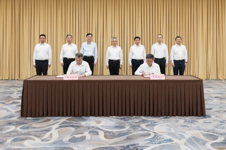 陈吉宁朱忠明会见中国电信负责人，上海市政府与中国电信签署战略合作协议